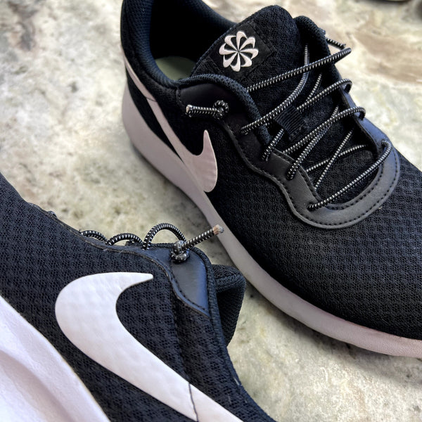 Nike Tanjun Black + White Sneakers Women's Size 9.5