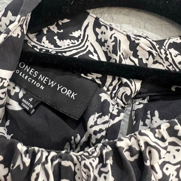 Jones New York Paisley Mock Neck Tank Top Size 4