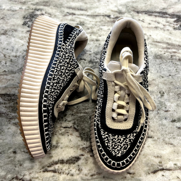 Dolce Vita Dolen Woven Knit Black + Ivory Platform Sneakers Size 7.5