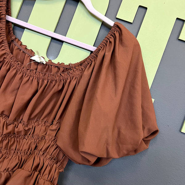 Entro Puff Sleeve Brown Smocked Bodysuit Size Small