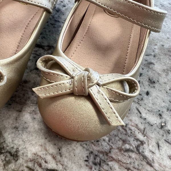 Girls Gold Ballet Flat Shoes Toddler Size 9.5