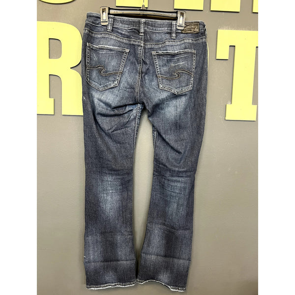 Silver Suki Dark Wash Bootcut Jeans Size 31