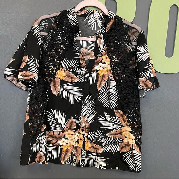 Black Floral + Lace V-Neck Button Down Tropical Top Size Large