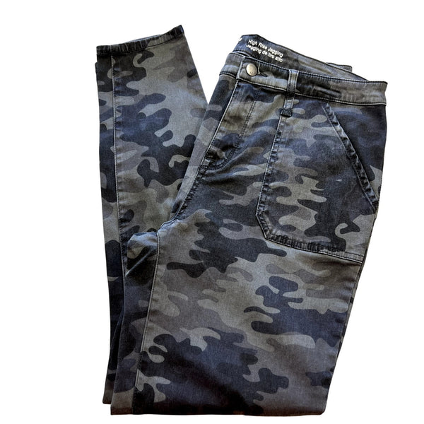 Mossimo High Rise Dark Gray Camo Super Stretch Jeggings Size 12