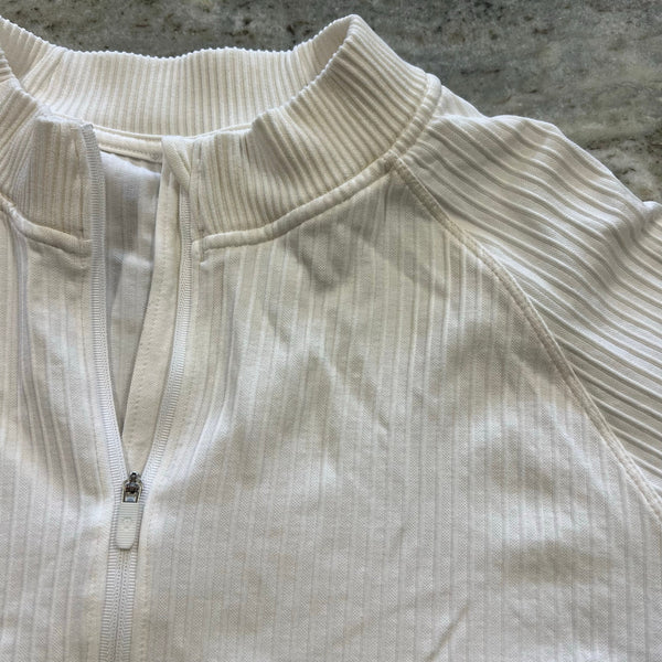 Women's White Ribbed Quarter Zip Pullover Size 6