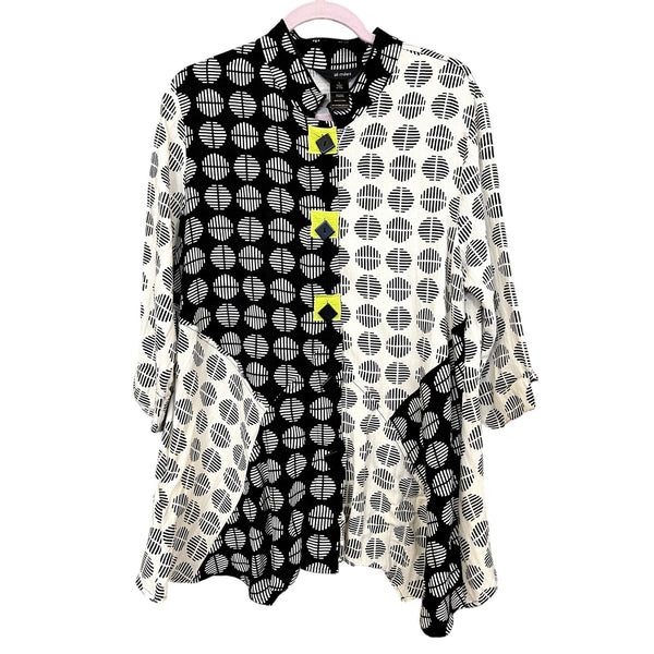 Ali Miles Woven Crinkle Black + White Abstract Print Blouse Size Large