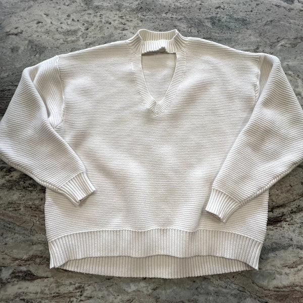 Lucca Couture Chunky White Keyhole Sweater Size Large