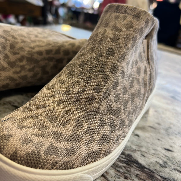 Ryka Light Leopard Slip On Wedge Shoes Size 8.5