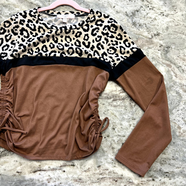 Moa Moa Girls Leopard Ruched Side Long Sleeve Top Size Youth Medium