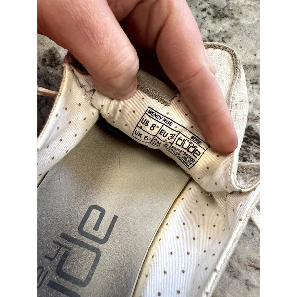 Hey Dude Wendy Rise Beige Slip On Shoes Size 8