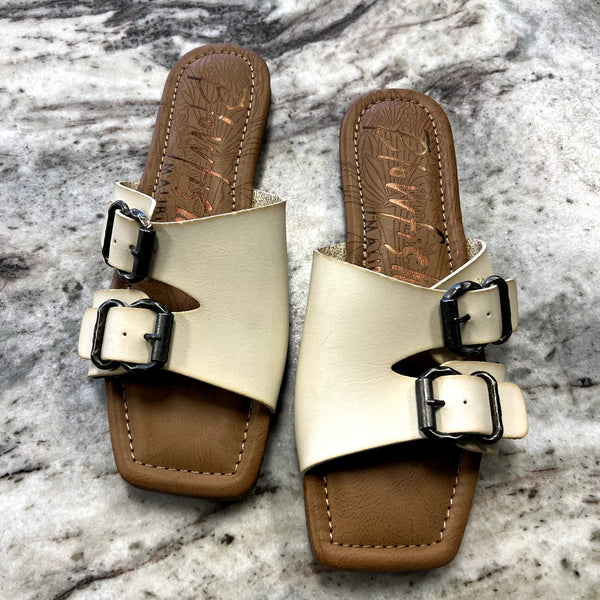 NWOT Blowfish Malibu Double Buckle Slide Sandals Size 9