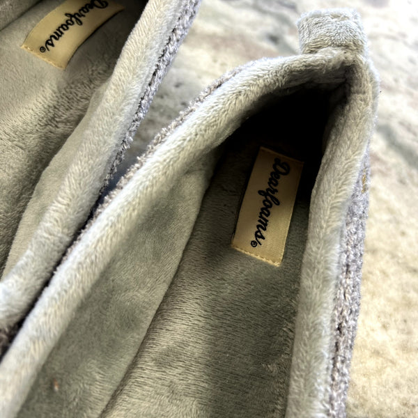 Dearfoams Gray Textured Slippers Women's Size 7/8