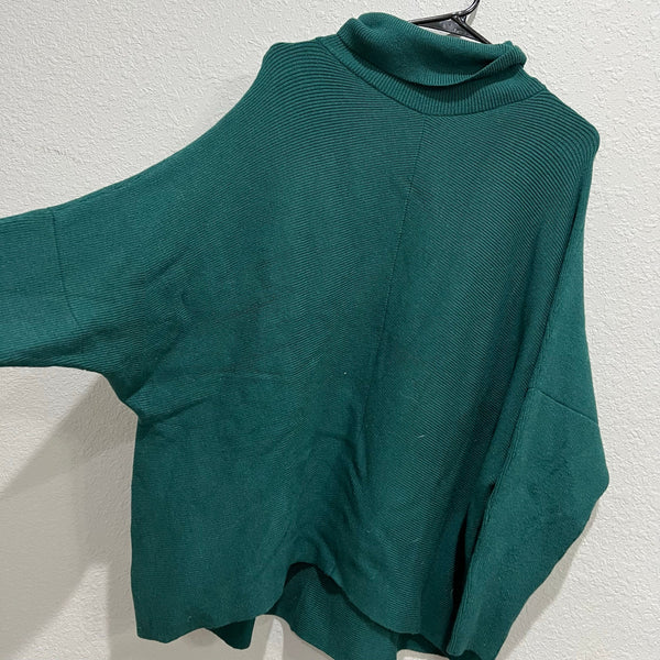 Hunter Green Oversized Turtleneck Dolman Sleeve Ribbed Sweater Medium