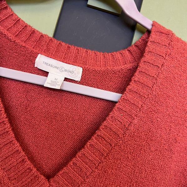 Treasure Bond Red Orange V-Neck Sweater Medium