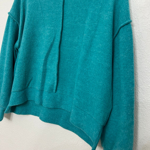 Zenana Teal Plush Sweater Size Small/Medium