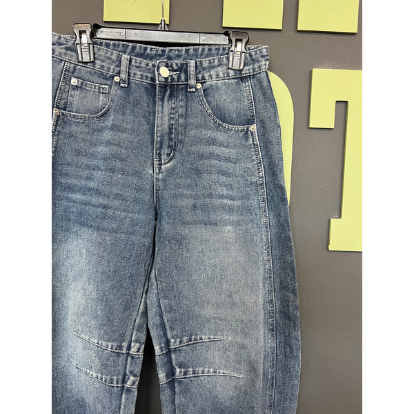 Women's Raw Hem Barrel Jeans Size Small