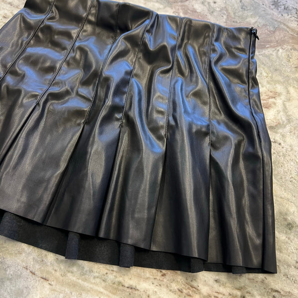 Lush Faux Leather Black Pleated Mini Skirt Size Medium