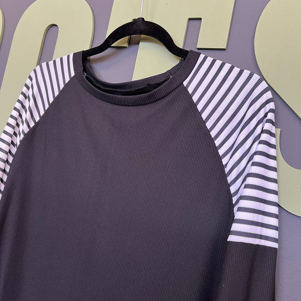 Women's Mixed Print Stripe + Leopard Long Sleeve Blouse XXL