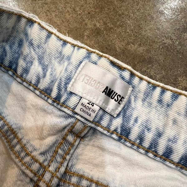 Amuse Society Light Wash Rolled Hem Denim Shorts Size 24