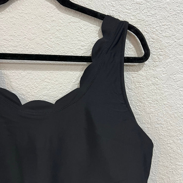 Women's Black Scalloped One Piece Swimsuit 2XL