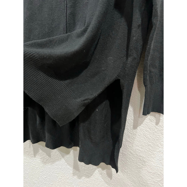 Zenana Black  V-Neck Side Slit Tunic Top Medium