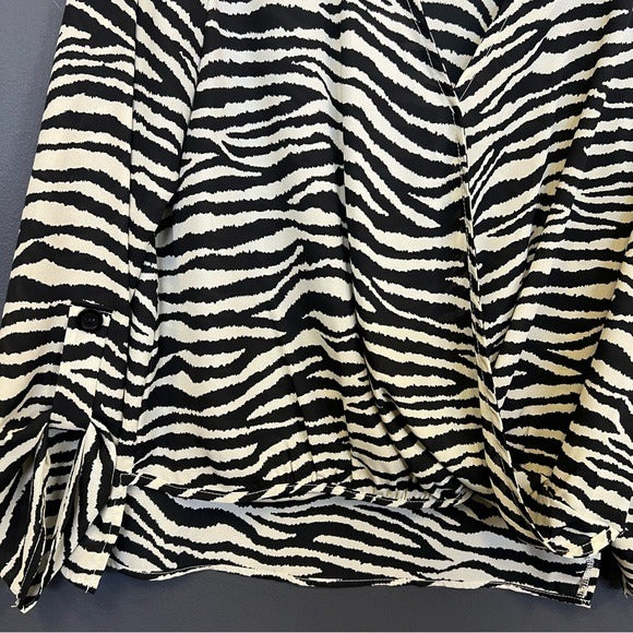 Mittoshop Zebra Print Flowy V-Neck Blouse Medium