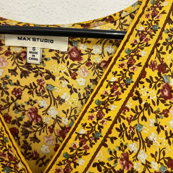 Max Studio Mustard Bohemian V-Neck Blouse Size Small