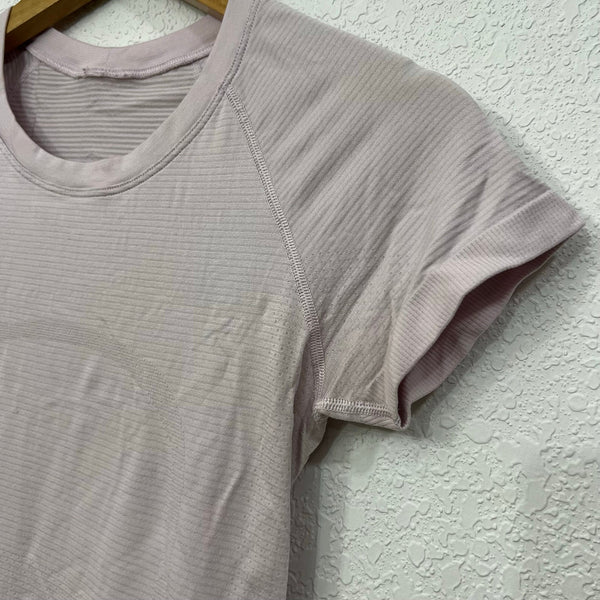 Lululemon Swiftly Tech Pale Purple Athletic Top Size 4