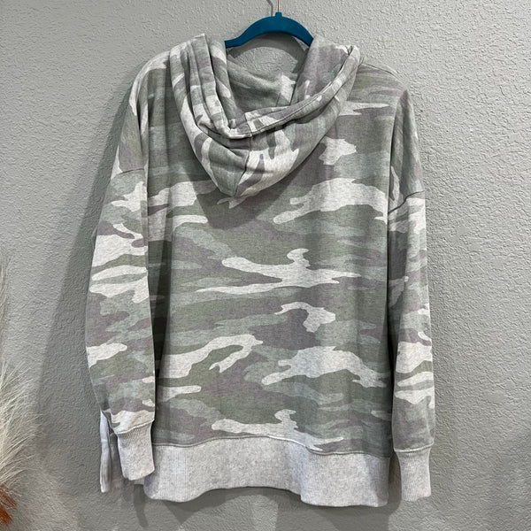 Aerie Camo Side Slit Hooded Pullover Large