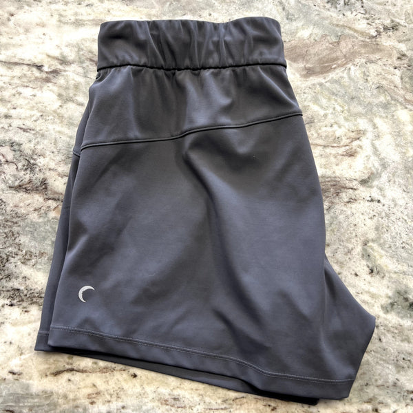 Zyia Active Gray Shorts Size XL