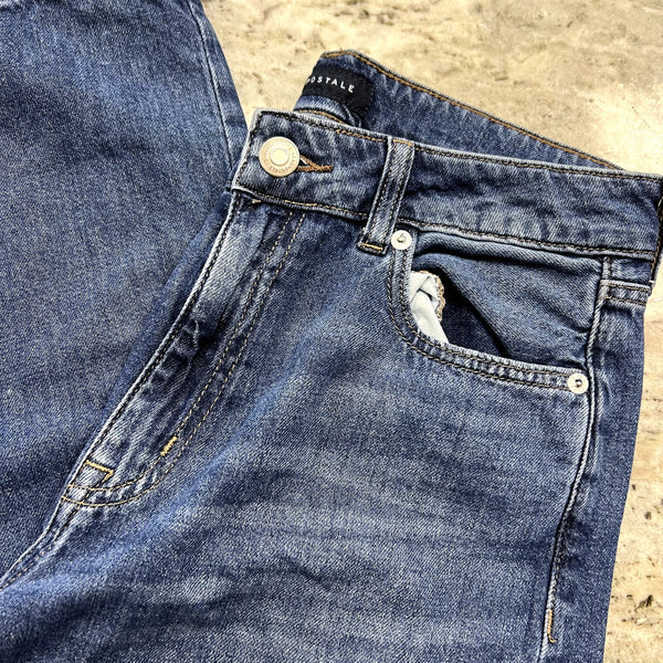 Aeropostale High Rise Wide Leg Jeans Size 6