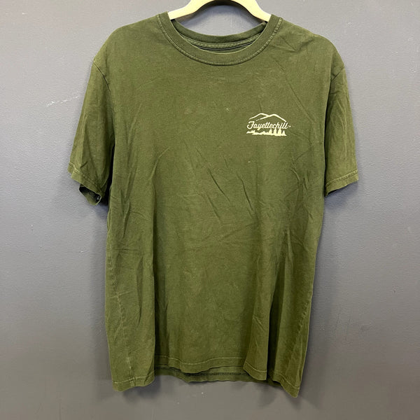 Fayettechill Men's Olive Green Short Sleeve Graphic Tee Medium