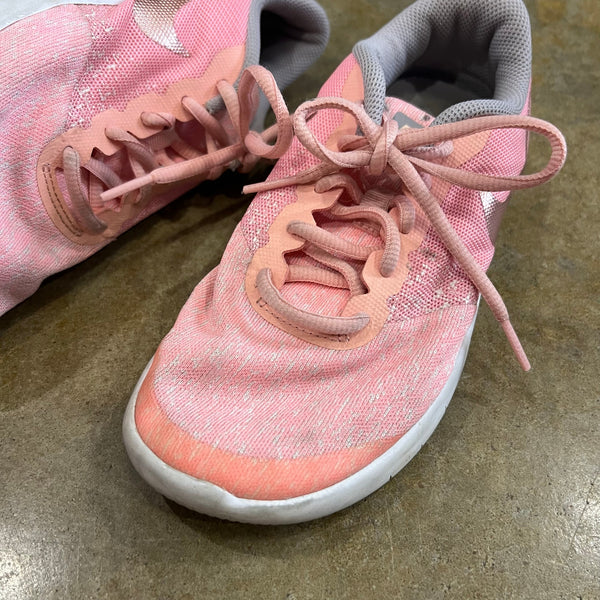 Nike Girls Pink Running Sneakers Size 4 Youth