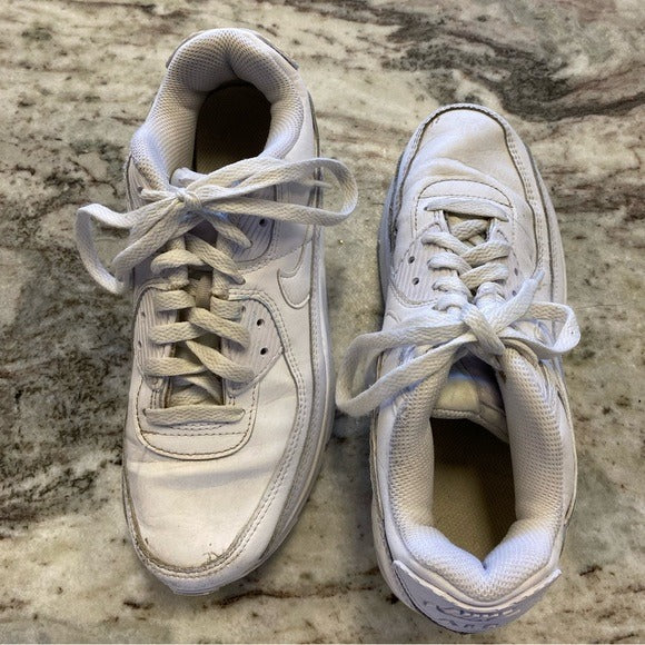 Nike Air Max 90 All White Sneaker Athletic Shoes Size 5.5 Youth