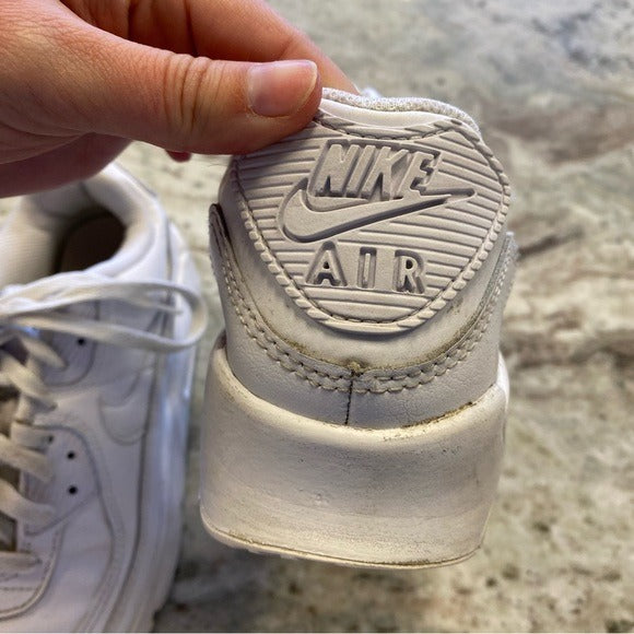 Nike Air Max 90 All White Sneaker Athletic Shoes Size 5.5 Youth