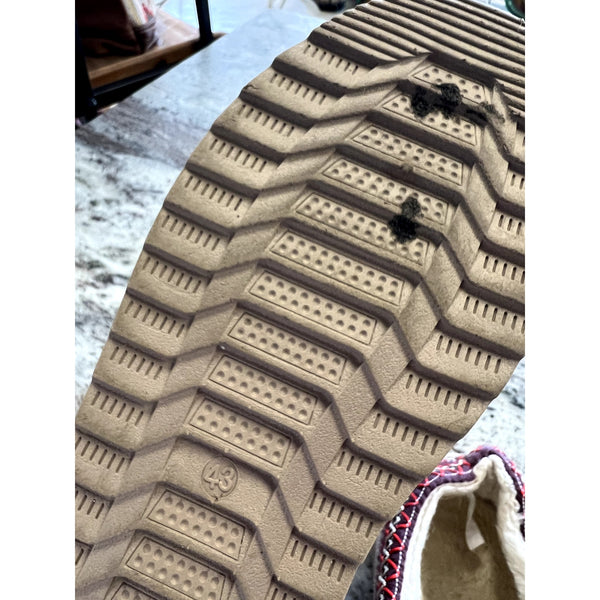 Women's Tan Slippers Size 12