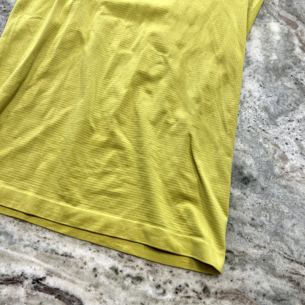 Lululemon Swiftly Tech Yellow Athletic Top Size 4