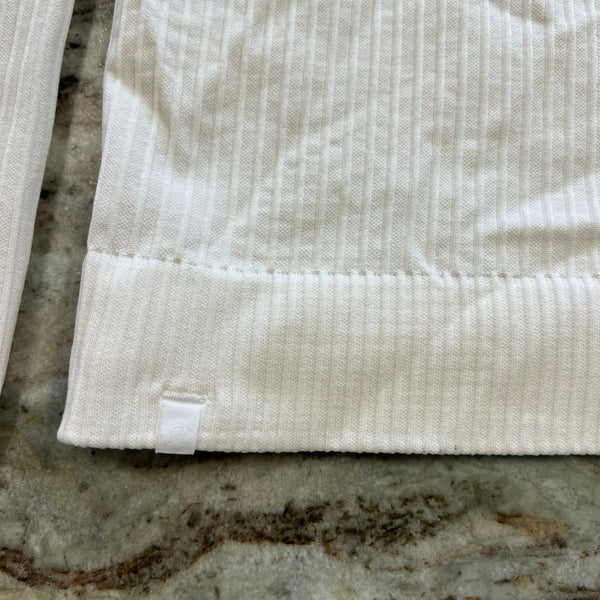 Women's White Ribbed Quarter Zip Pullover Size 6