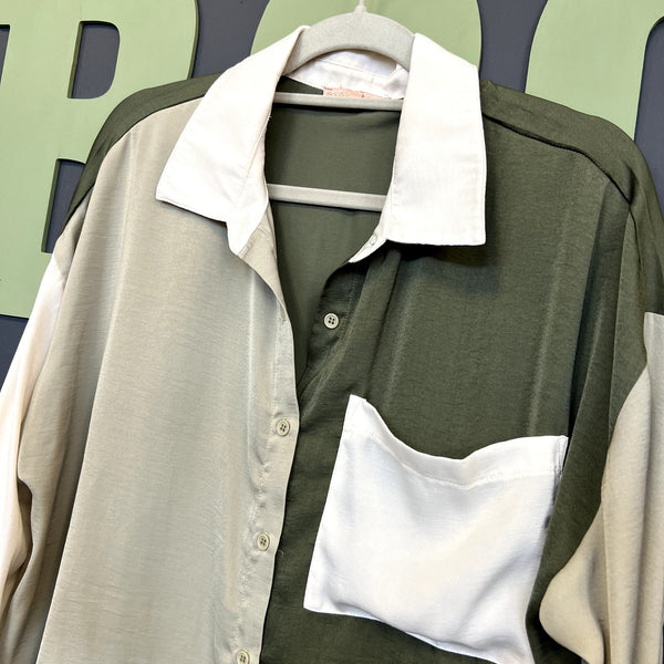 Evolutionary Green + White Color Block Button Down Top Size XL