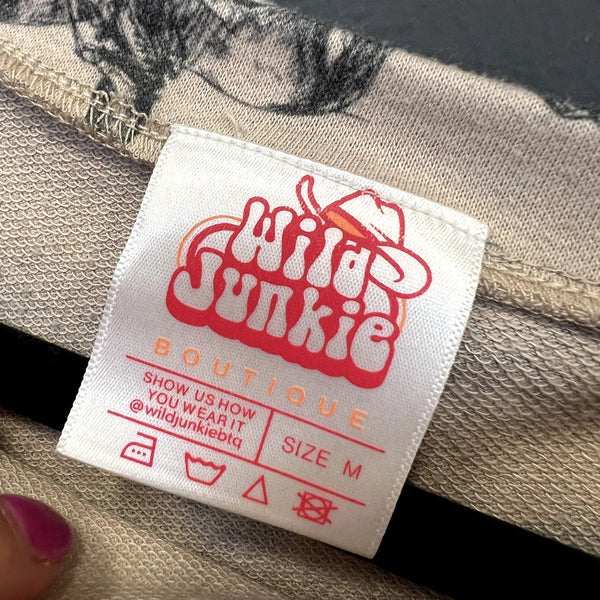 Wild Junkie Western Sweatshirt Size Medium