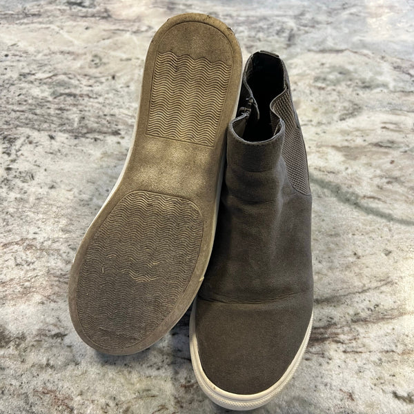 Women's Gray Canvas Slip On Sneakers Size 8.5