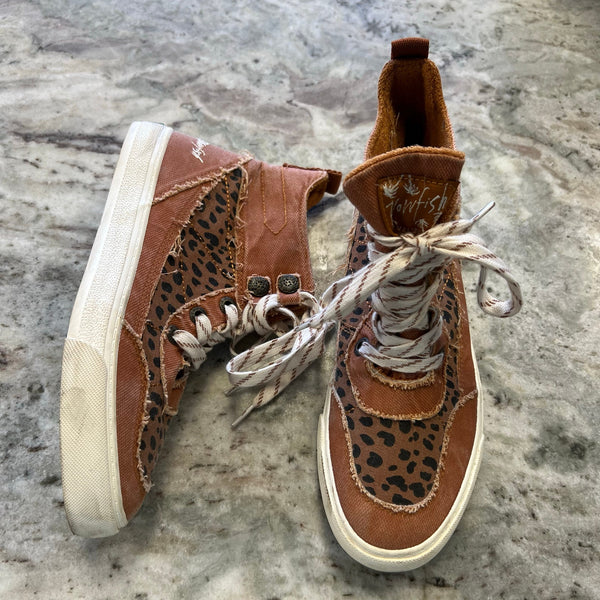 Blowfish Malibu Upland Women's High Top Canvas Leopard Print Sneakers Size 8
