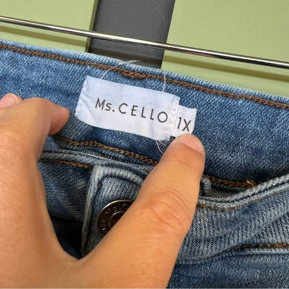 Ms. Cello Denim Cutoff Shorts Size 1XL