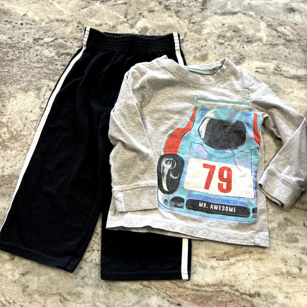 Boys Two Piece Race Car Set Size 24 Mo.