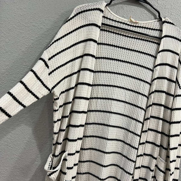 Bibi Boutique Black + White Open Front Cardigan Large