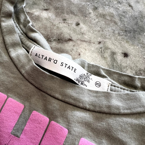 Altar'd State Joshua Tree Cropped Graphic Tee Size XS