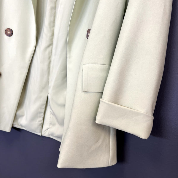 Love Tree Light Sage Green Blazer Size Medium