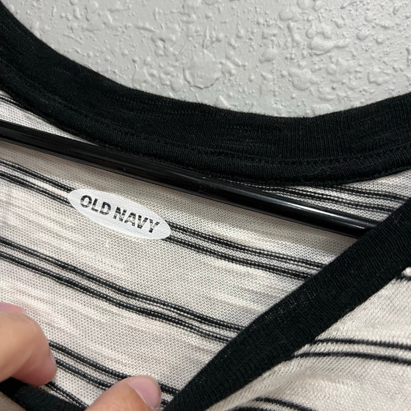 Old Navy Black + White Striped Top Large