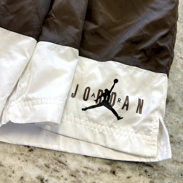 Jordan Two Tone Brown + White Lined Swim Trunks Boys Size Youth Medium