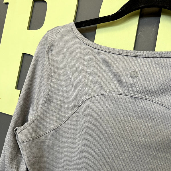 Lululemon Gray Cropped Long Sleeve V-Neck Top Size 8